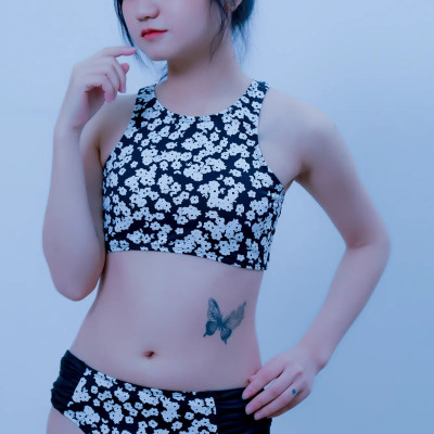 Bộ Đồ Bikini Nữ LMcation  - Áo bikini thể thao & Quần bikini LMcation Lena - Màu Hoa Nhí Đen Trắng