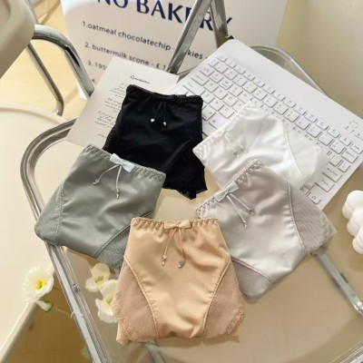 Combo 5 Quần Lót Nữ Phi Lụa Phối Ren Xinh Xắn 0501 – Mềm Mịn, Thoáng Mát, Không Viền