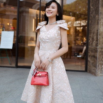 Đầm xòe gấm hoa vai sang trọng 2521