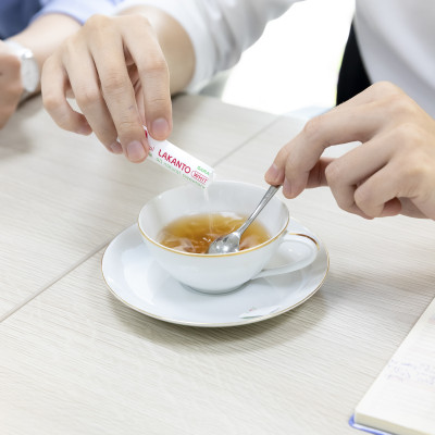 Đường ăn kiêng La Hán Quả Saraya Lakanto MonkFruit Trắng, 0 Calo, 0 tăng đường huyết, 0 biến đổi gen - 180g