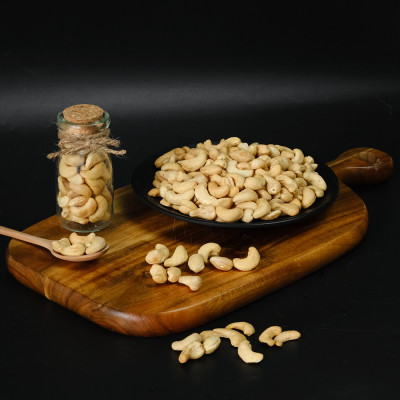 Hạt điều rang bóc vỏ 270g DGfoods/Roasted cashew without skin HVNCLCL/hạt điều bình phước/ Đặc sản Cần Thơ