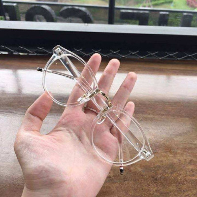 Kính Mắt tròn bầu trong suốt thời trang Hàn Quốc