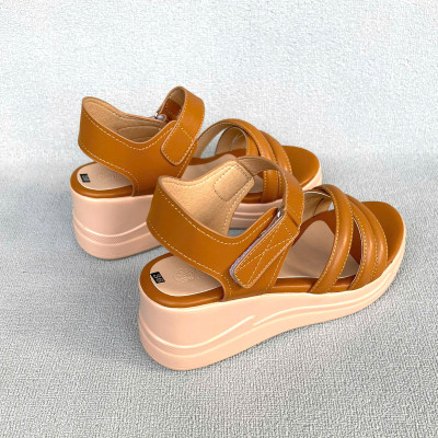 Giày quai hậu nữ đế bằng 7cm thời trang da mềm đế Pu nhẹ Trường Hải 2 màu đen , vàng QH145