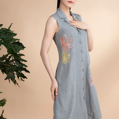 Đầm xô lụa xám thêu, cổ đan tông La Mộc LM022427V