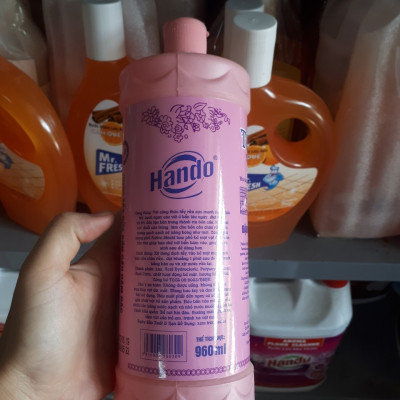 Chai tẩy vệ sinh toilet 960ml Sạch Thơm An toàn sử dụng