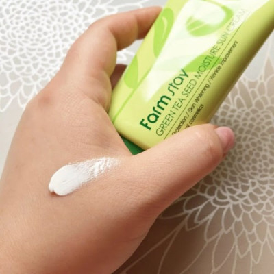 Kem Chống Nắng Trà Xanh Date 3/26