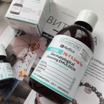 Sữa Rửa Mặt giảm mụn Bielenda Dr.Medica 250ml